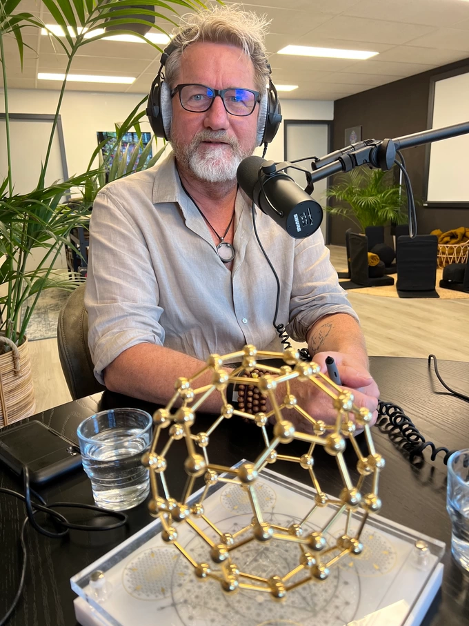 #25 Podcast Eigenwijz met als gast Janosh 