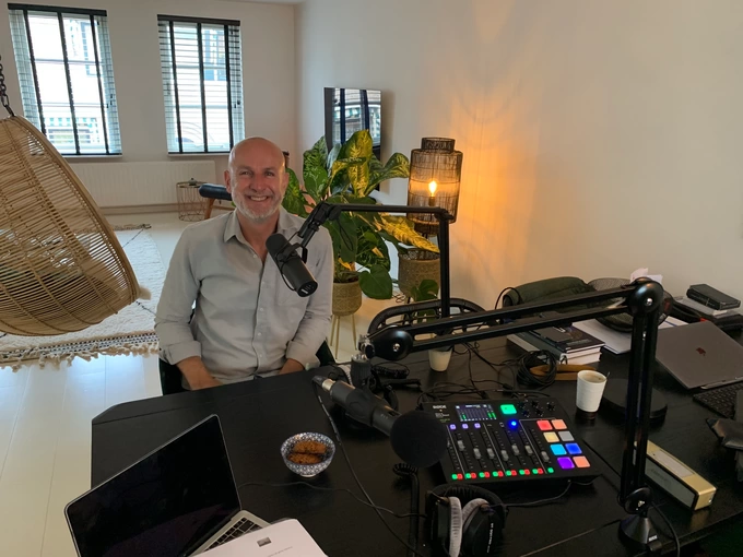 #6 Podcast Eigenwijz met als gast Juno Burger [Dubbele aflevering]